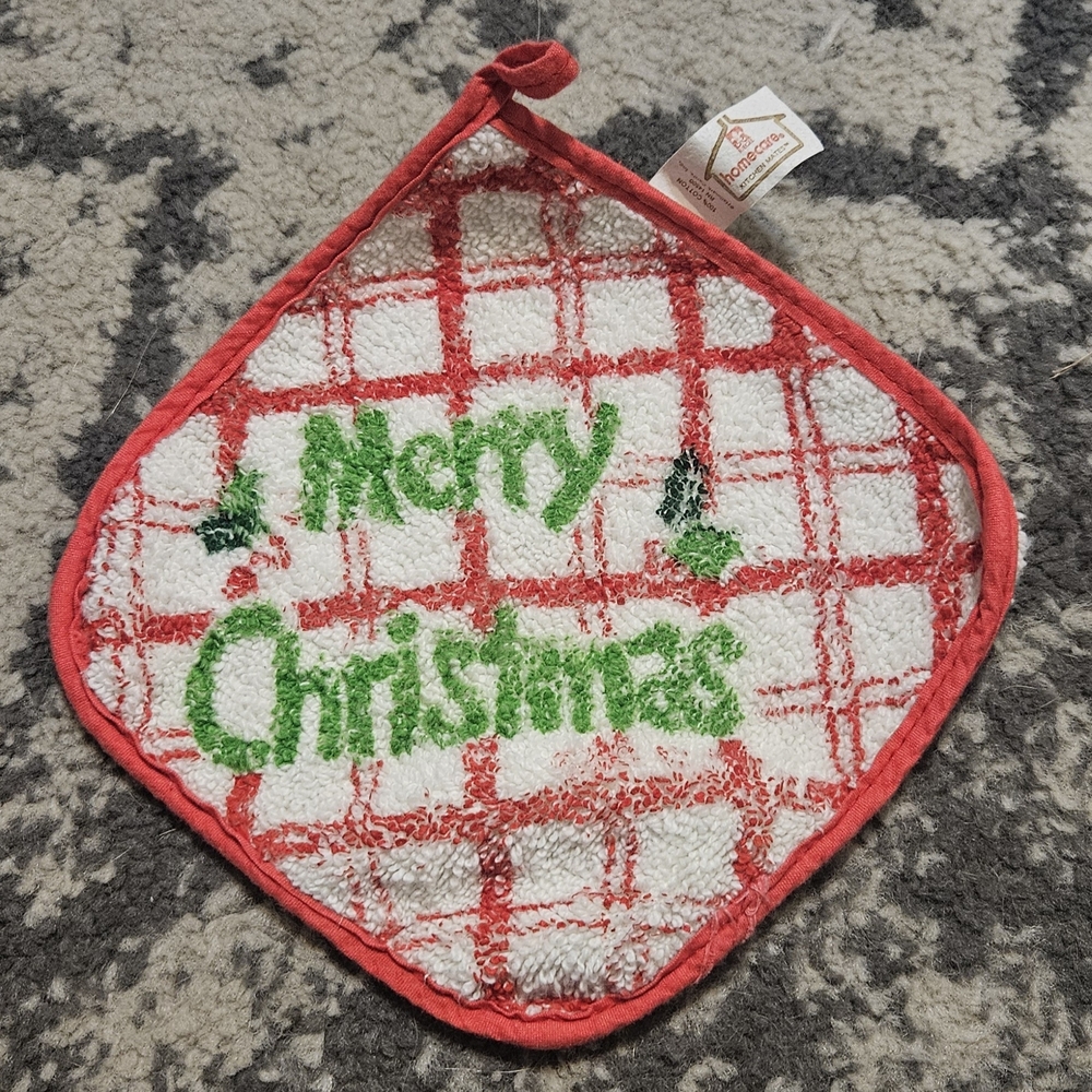 Vintage Red and Green Holiday Pot Holder